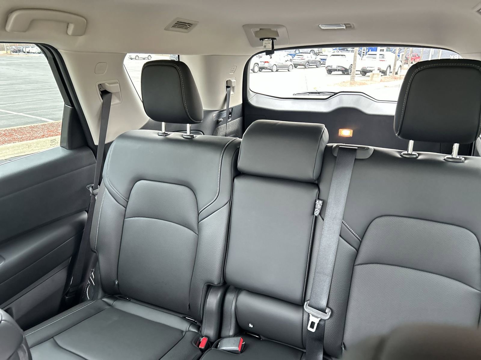 New 2026 Nissan Pathfinder SL AWD/4WD image 4