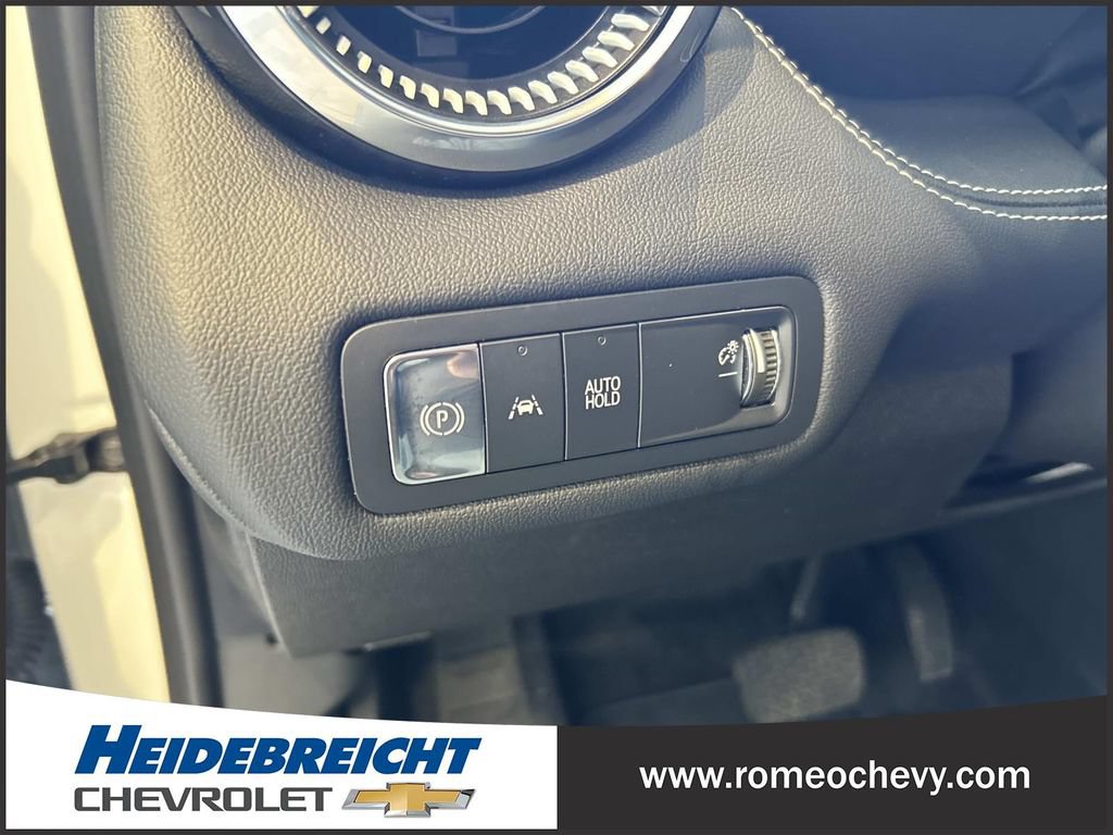 Used 2024 Chevrolet Blazer EV LT AWD/4WD image 28