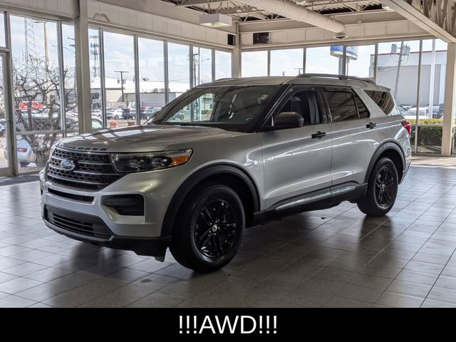 Used 2020 Ford Explorer XLT w/ Comfort Package image 4