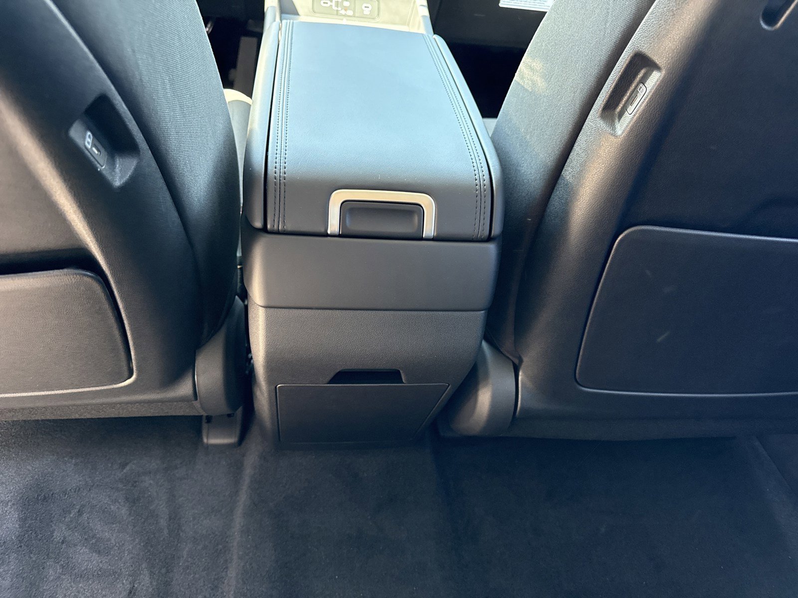 New 2026 Hyundai Santa Fe SE image 15