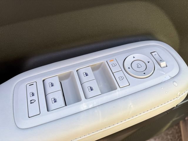 Used 2024 Hyundai Santa Fe Calligraphy image 13