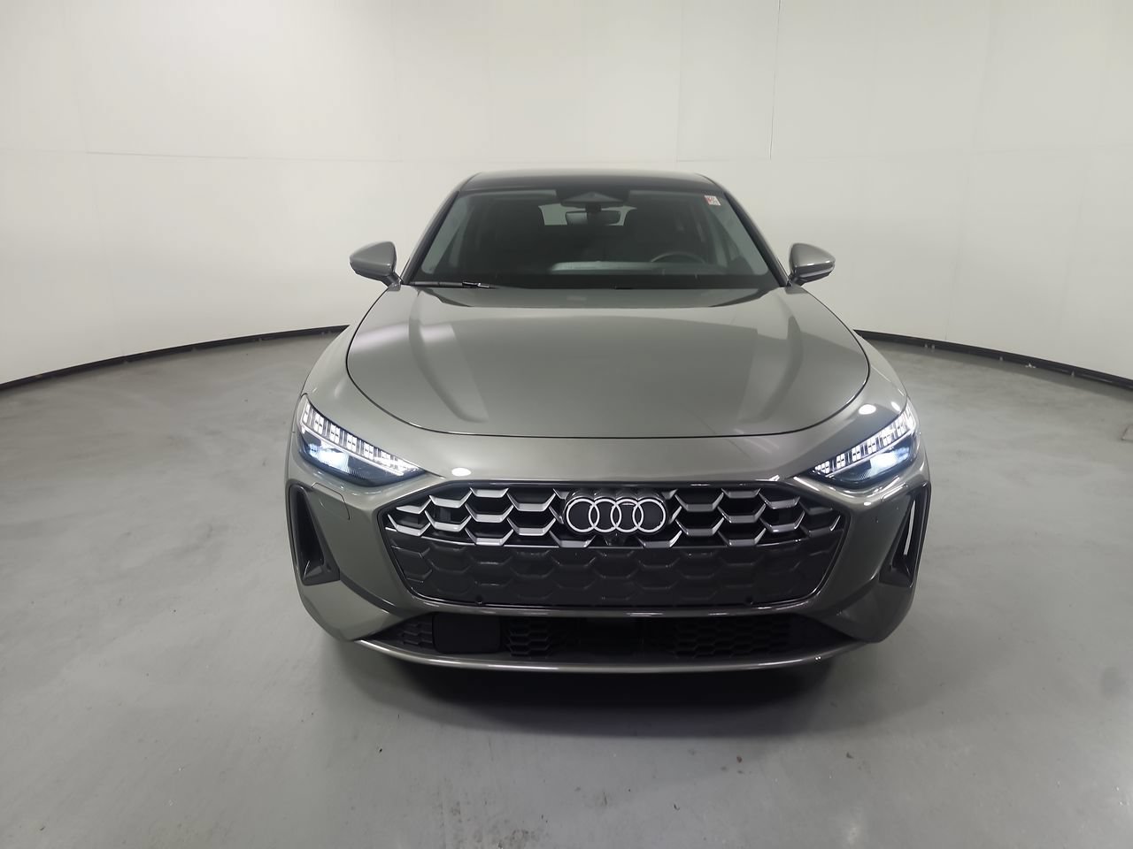 Used 2025 Audi A5 Premium Plus w/ Premium Plus AWD/4WD image 4