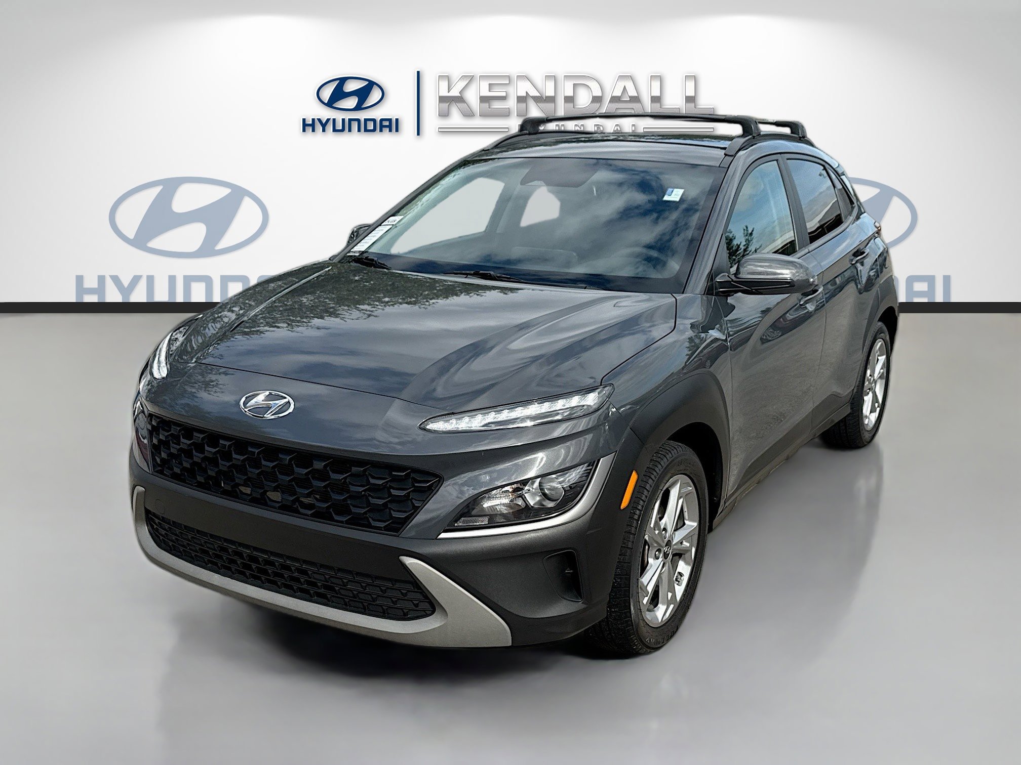 Used 2023 Hyundai Kona SEL image 3