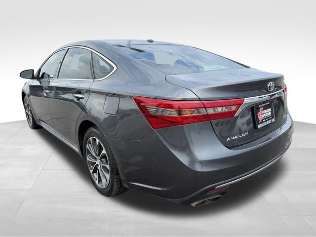 Used 2016 Toyota Avalon XLE FWD image 5