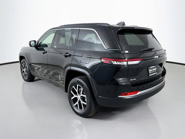Used 2026 Jeep Grand Cherokee Limited AWD/4WD image 5