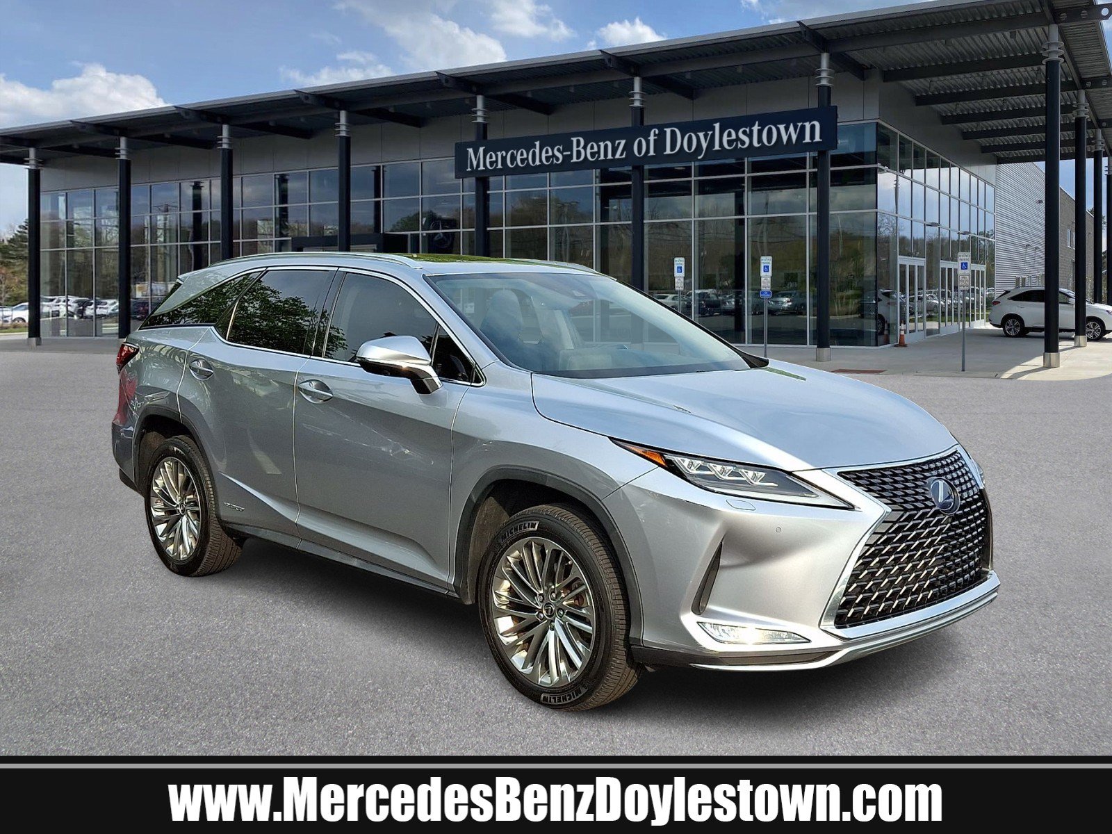 Used 2022 Lexus RX 450hL Luxury w/ Cold Area Package (CT) AWD/4WD image 1