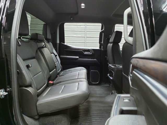 Used 2023 GMC Sierra 1500 SLT w/ SLT Premium Package AWD/4WD image 20