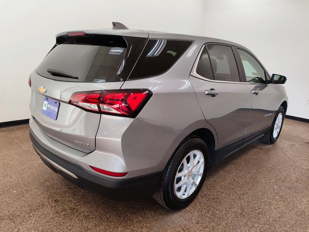 Used 2023 Chevrolet Equinox LT AWD/4WD image 6