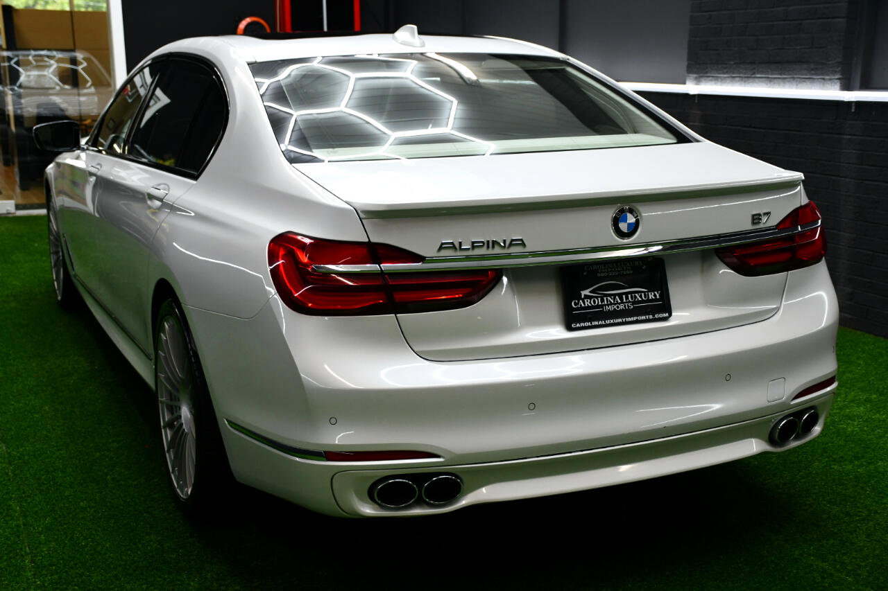 Used 2017 BMW ALPINA B7 xDrive image 3