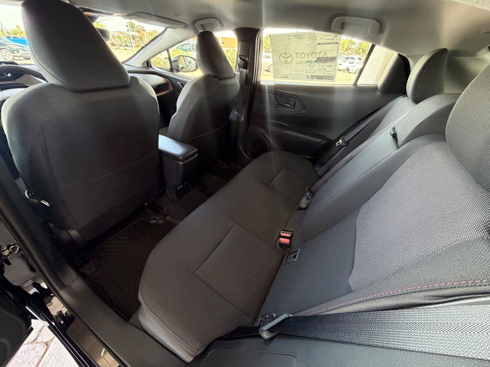 New 2027 Toyota Prius Plug-In Hybrid FWD image 13