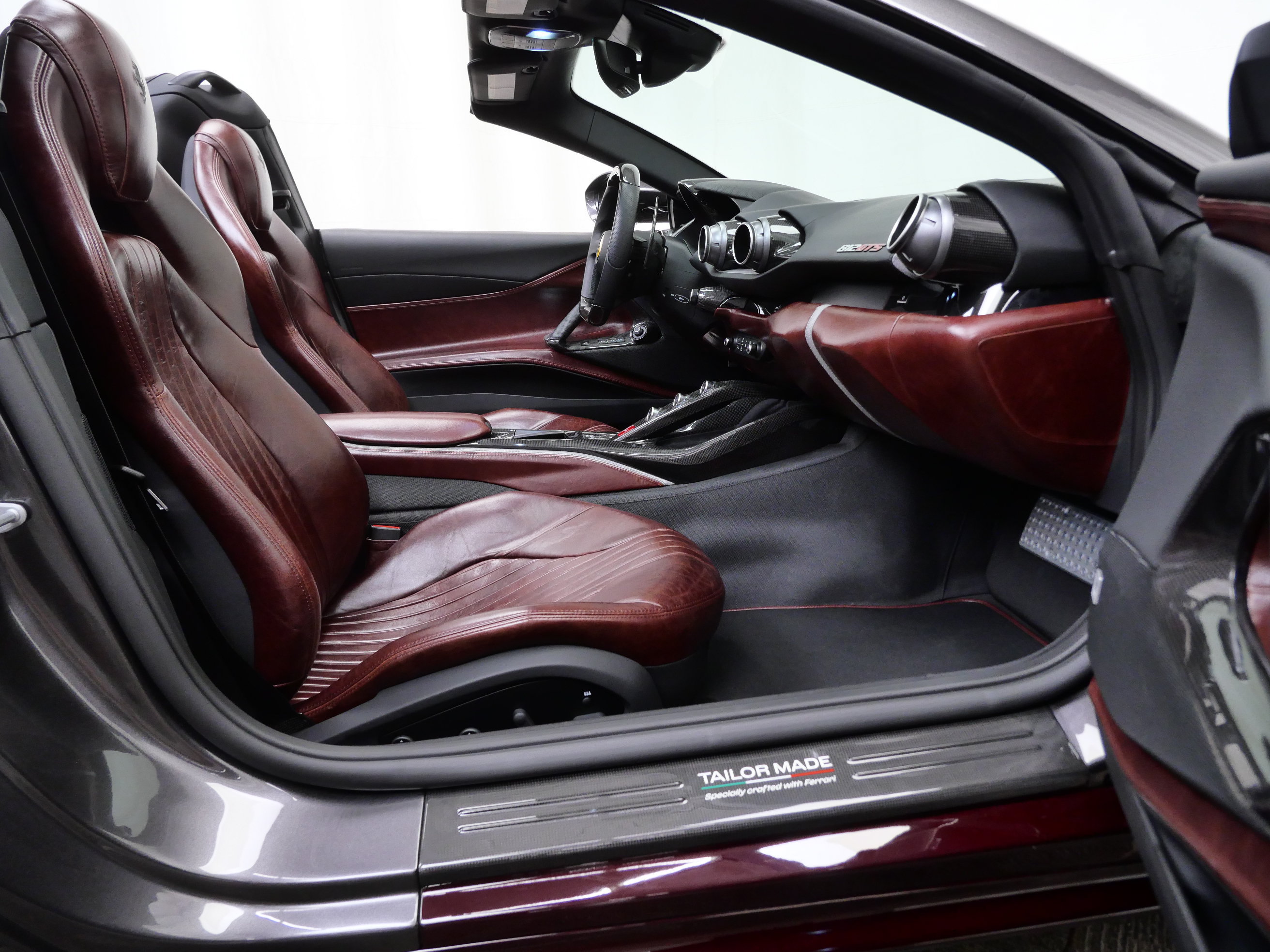 Certified 2022 Ferrari 812 GTS RWD image 16