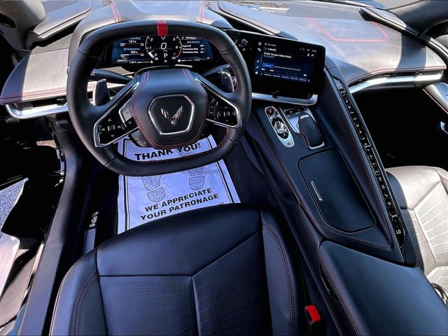 Used 2024 Chevrolet Corvette Stingray Premium Cpe w/ Z51 Performance Package RWD image 16