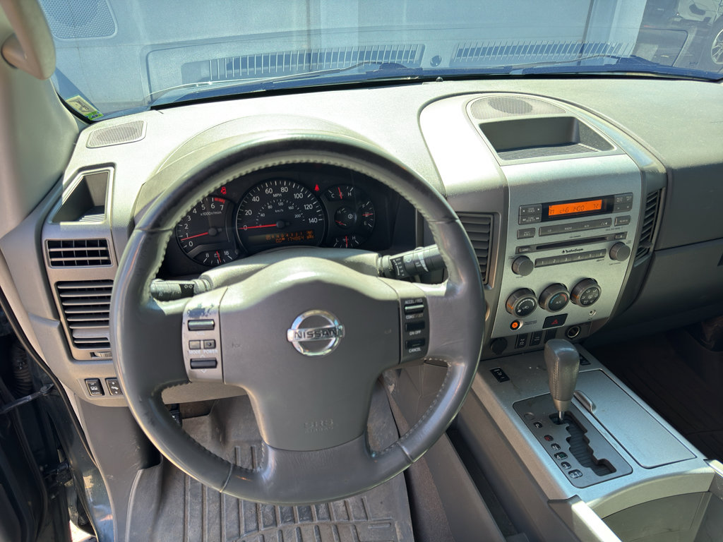 Used 2005 Nissan Titan LE w/ (R02) LE Off-Road Pkg image 36