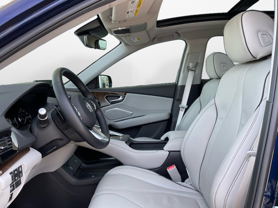 Used 2024 Acura RDX SH-AWD w/ Advance Package image 11