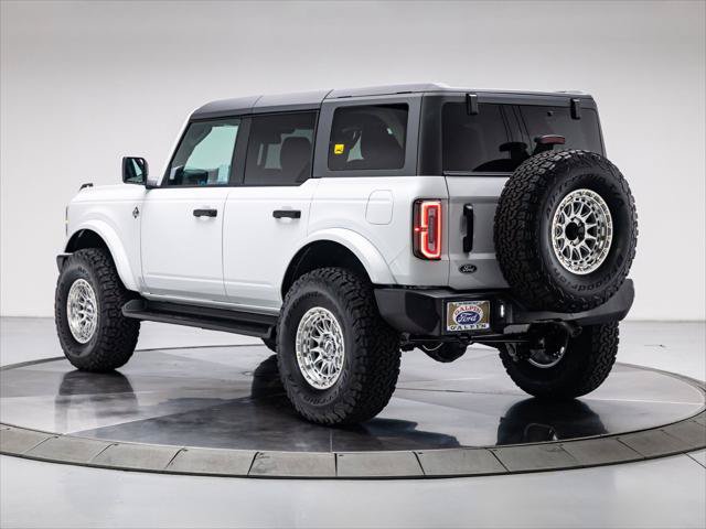 New 2026 Ford Bronco Outer Banks AWD/4WD image 3
