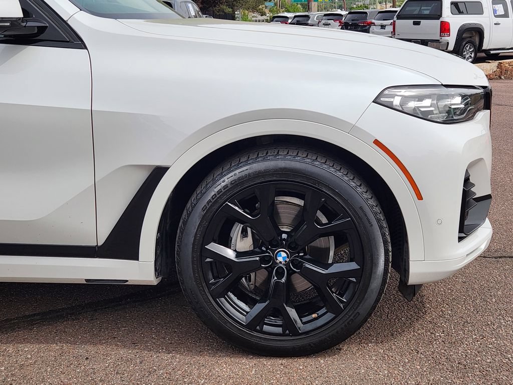 Used 2020 BMW X7 xDrive40i w/ Premium Package AWD/4WD image 29