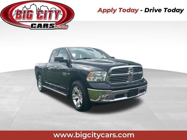 Used 2017 RAM 1500 Classic SLT w/ SLT Plus D￩cor Group