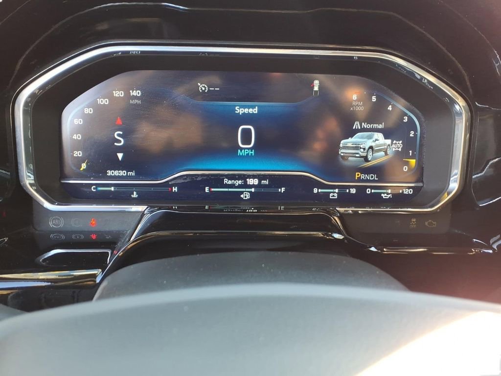 Used 2025 Chevrolet Silverado 1500 LT image 20