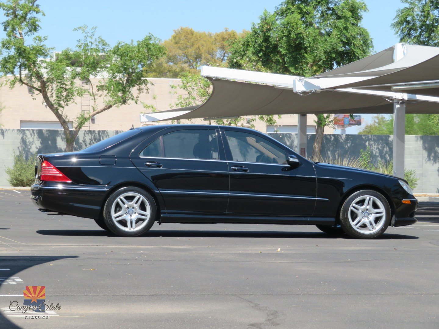 Used 2006 Mercedes-Benz S 500 image 2