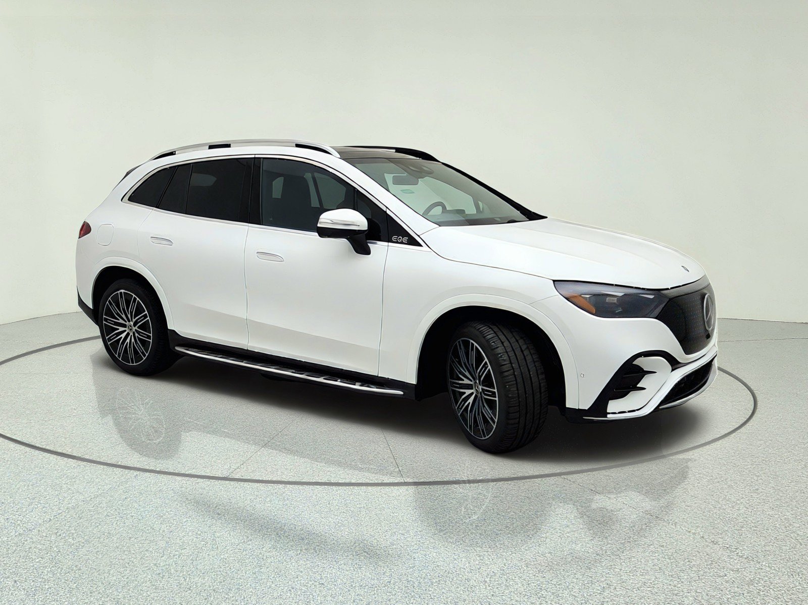 New 2026 Mercedes-Benz EQE 320 4MATIC SUV image 5