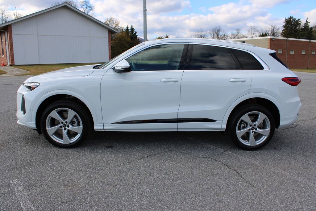 New 2025 Audi Q5 Premium Plus image 5