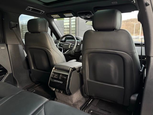 Used 2023 Land Rover Range Rover Sport SE image 47