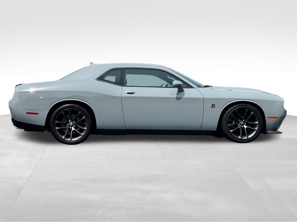 Used 2021 Dodge Challenger R/T Scat Pack RWD image 8