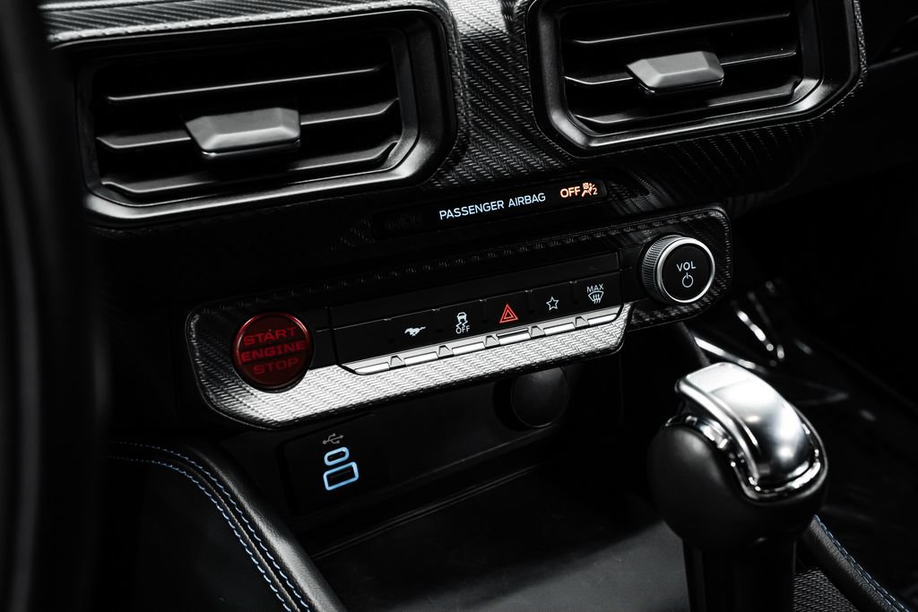Used 2025 Ford Mustang Dark Horse RWD image 23