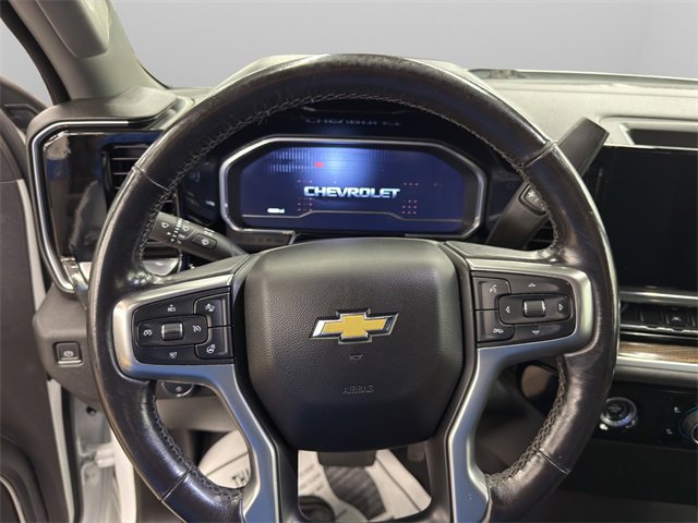 Used 2022 Chevrolet Silverado 1500 LT image 10
