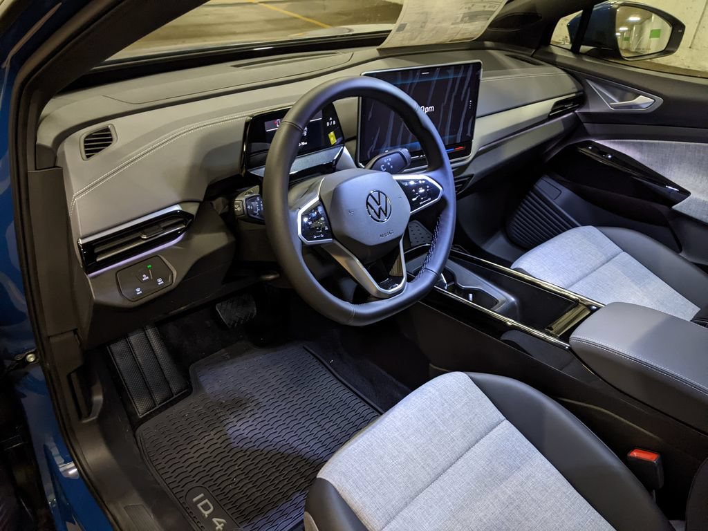 New 2026 Volkswagen ID.4 Pro RWD image 8