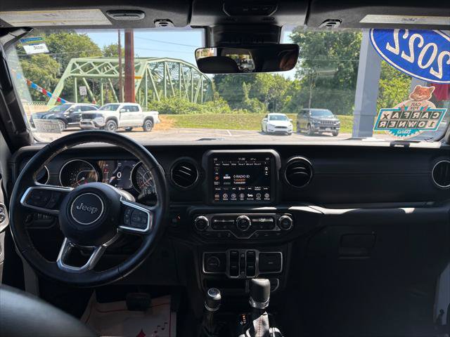 Certified 2022 Jeep Wrangler Unlimited Sahara AWD/4WD image 14