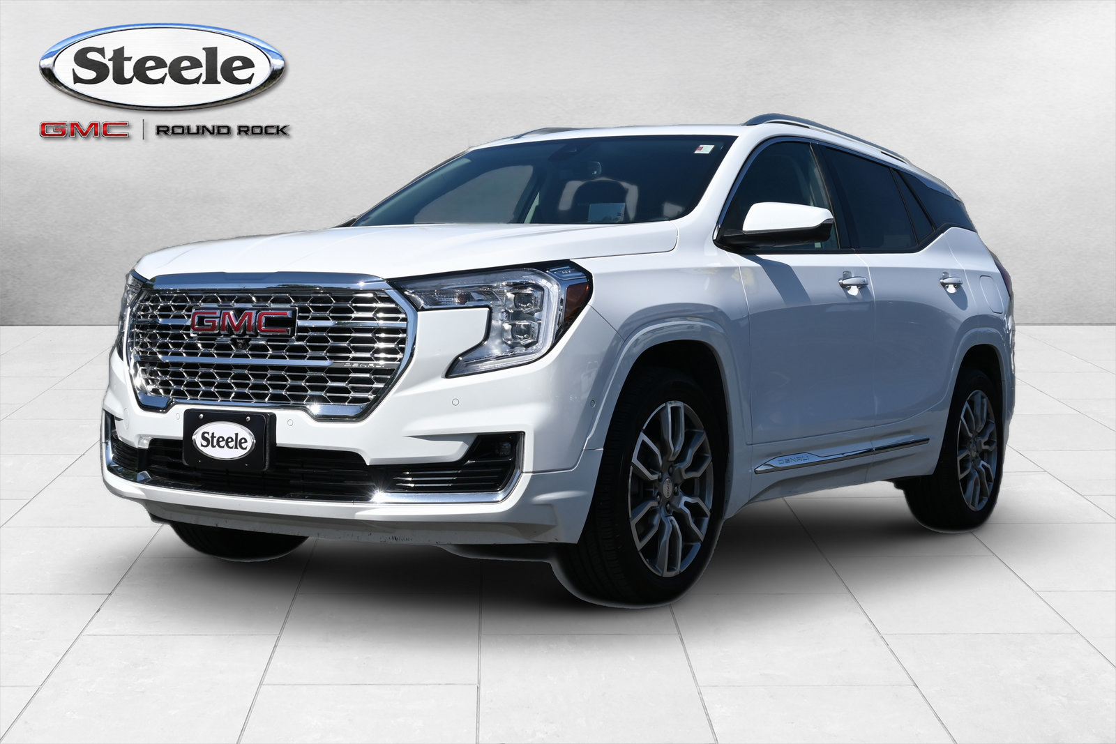 Used 2024 GMC Terrain Denali w/ Denali Premium Package