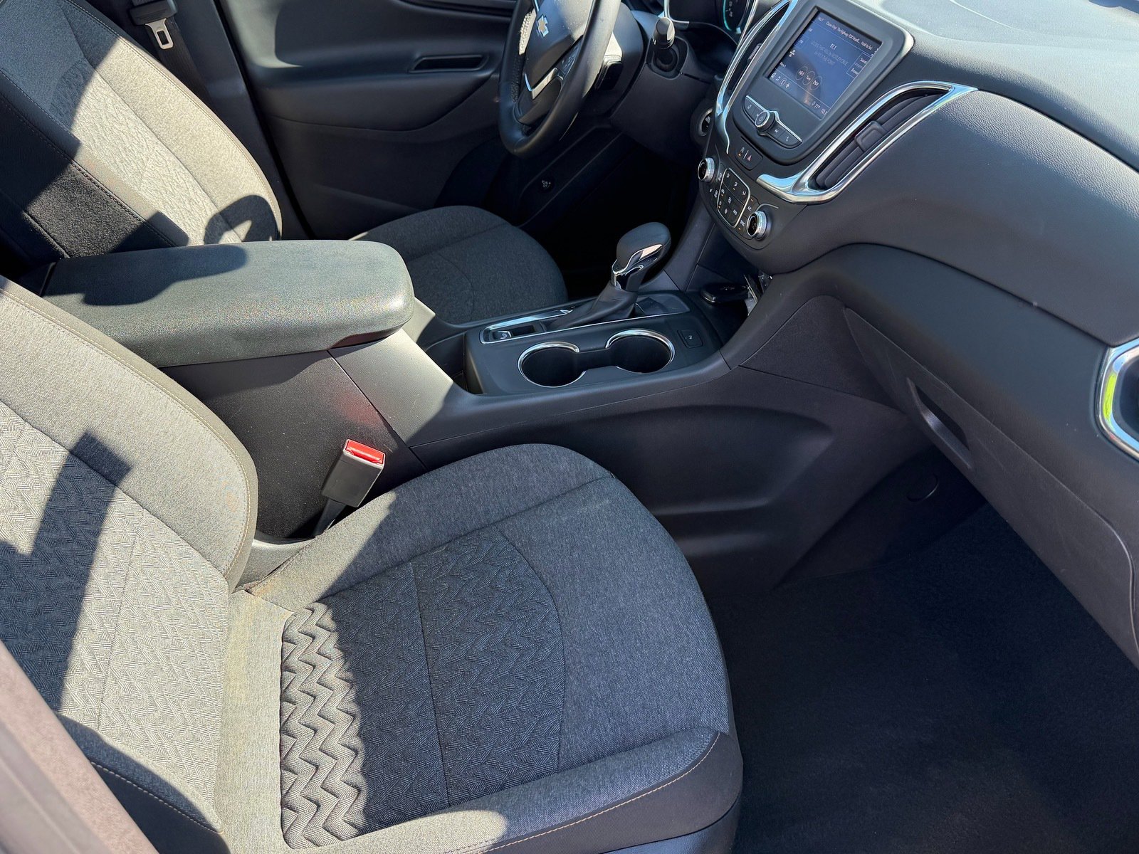 Used 2024 Chevrolet Equinox LT image 16