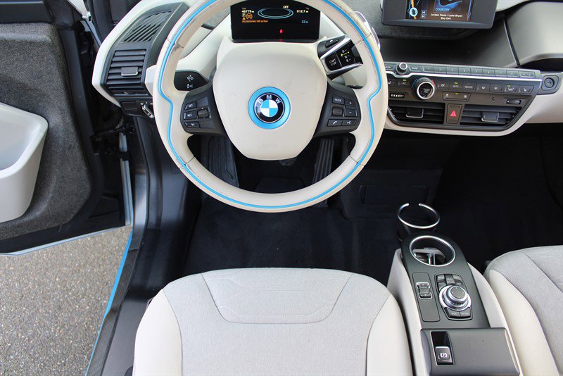 Used 2016 BMW i3 w/ Range Extender image 2