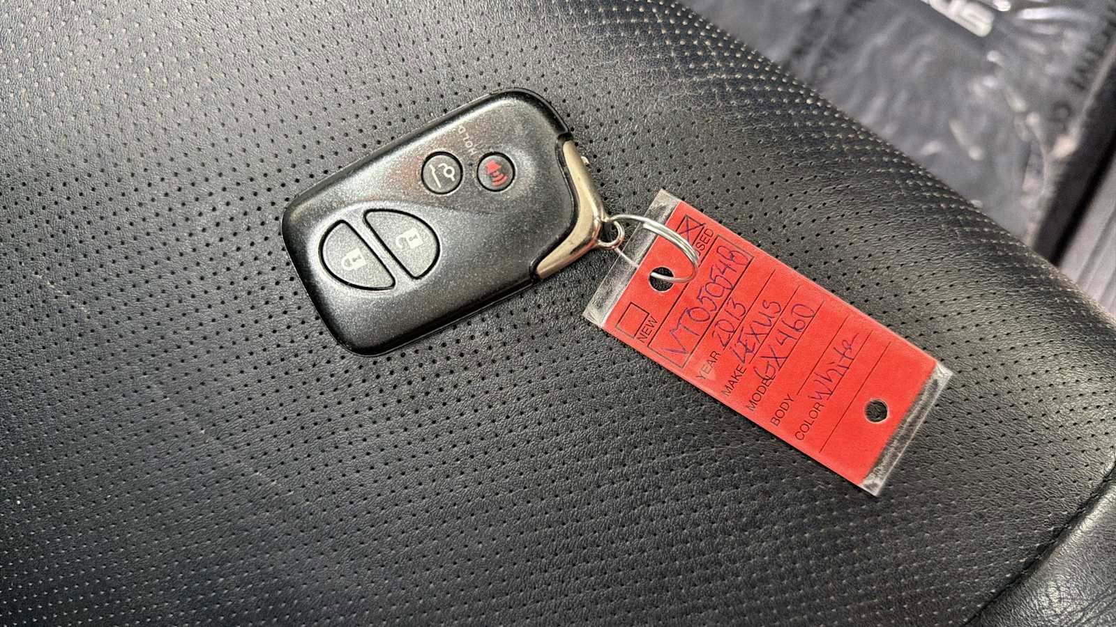 Used 2013 Lexus GX 460 w/ Convenience Pkg image 33