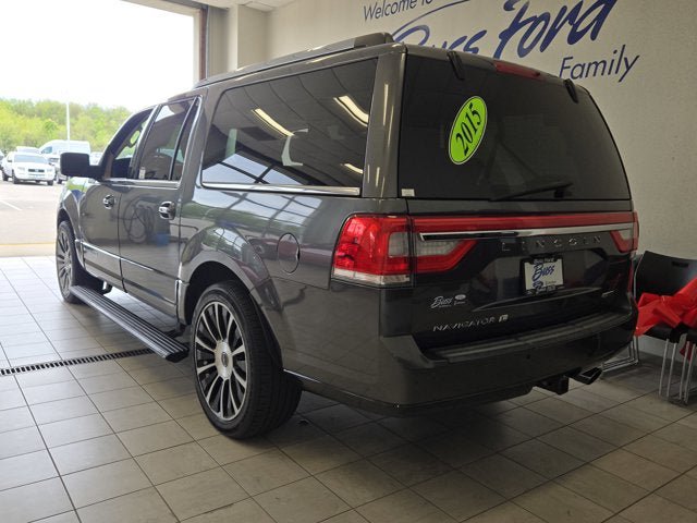 Used 2015 Lincoln Navigator L 4WD w/ Equipment Group 101A Reserve image 12