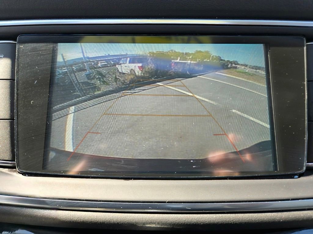 Used 2019 Buick Enclave Essence image 31