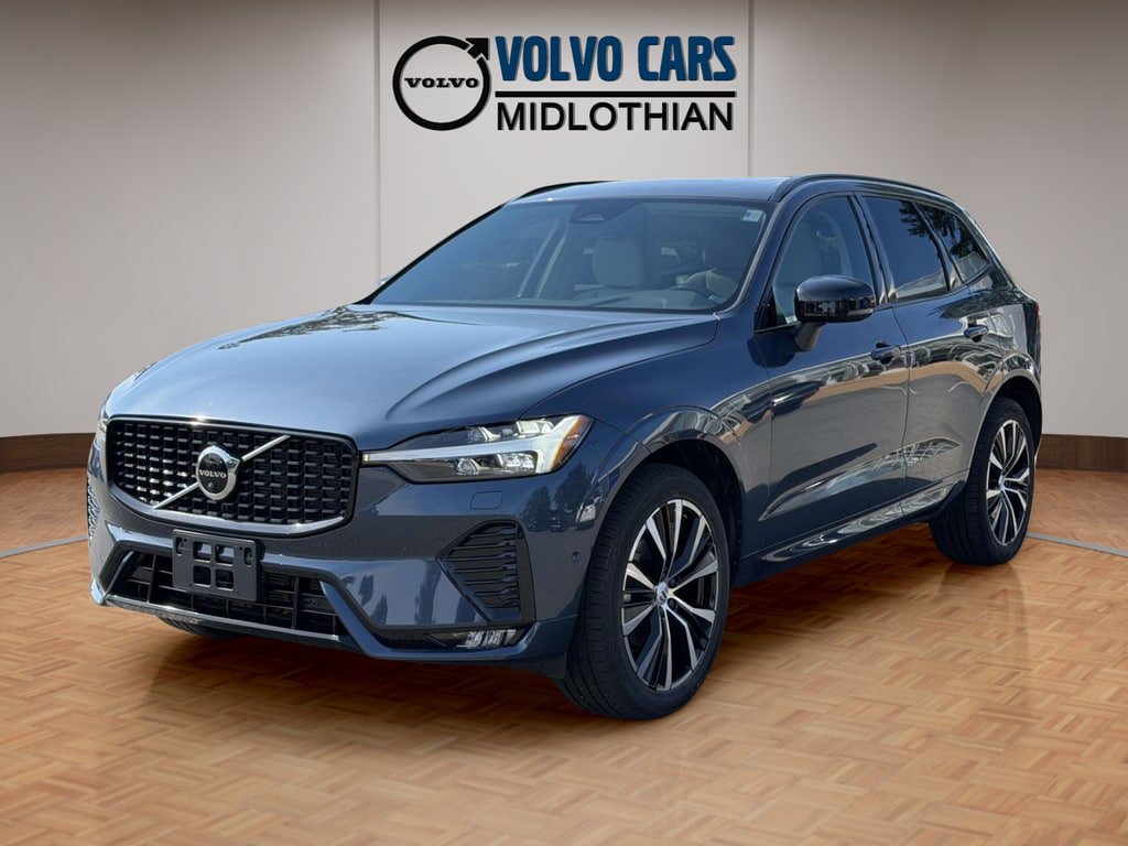 Used 2023 Volvo XC60 B5 Plus AWD/4WD image 23