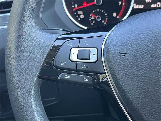 Used 2018 Volkswagen Tiguan S image 19