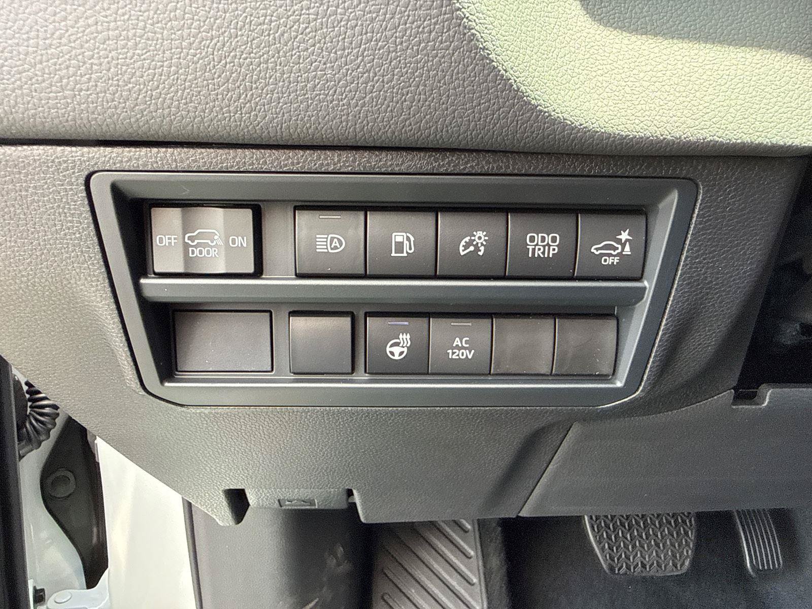 Used 2026 Toyota Sequoia Limited AWD/4WD image 13