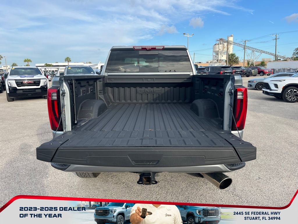 Used 2025 GMC Sierra 2500 Denali w/ Denali Reserve Package image 10