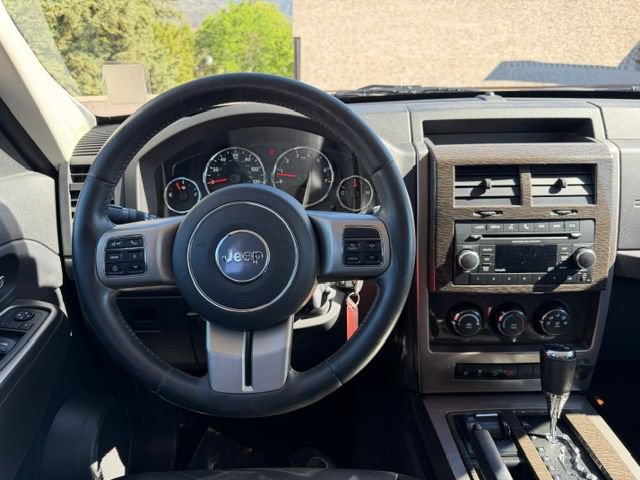 Used 2012 Jeep Liberty Limited Jet w/ Trailer Tow Class III Group AWD/4WD image 13