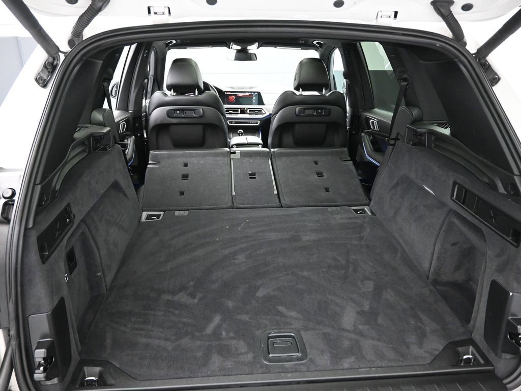 Used 2023 BMW X5 sDrive40i image 28