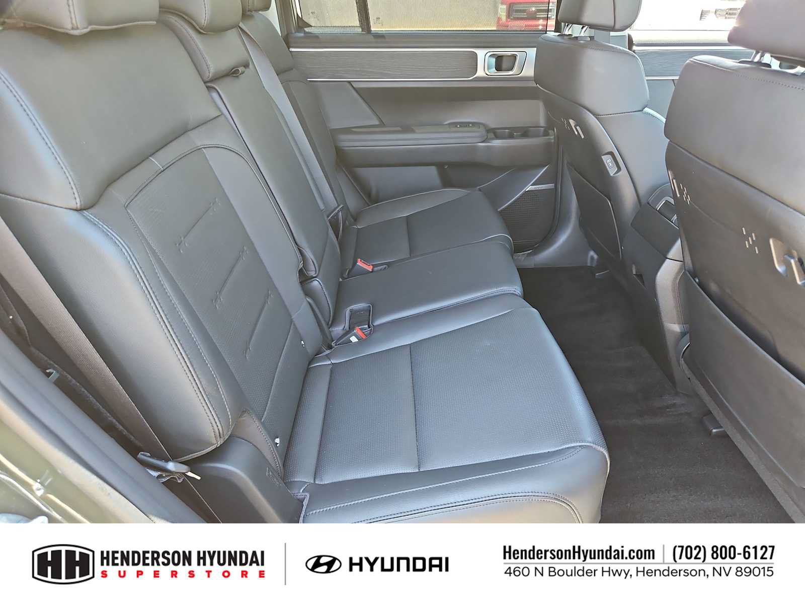 Used 2024 Hyundai Santa Fe Limited AWD/4WD image 20