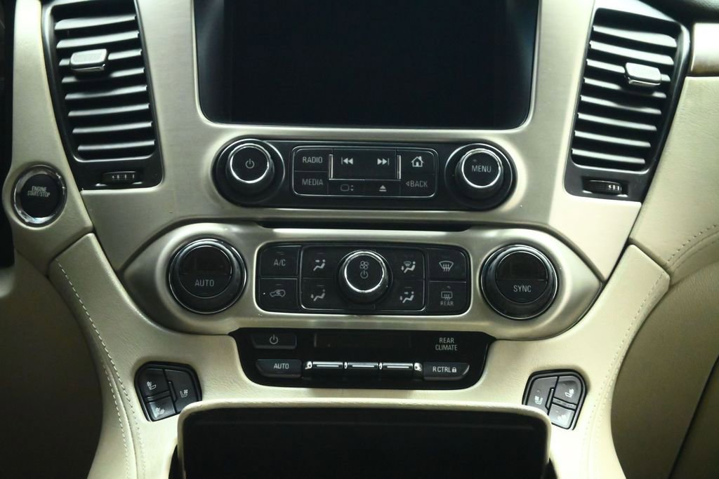 Used 2020 GMC Yukon Denali w/ Denali Ultimate Package AWD/4WD image 39