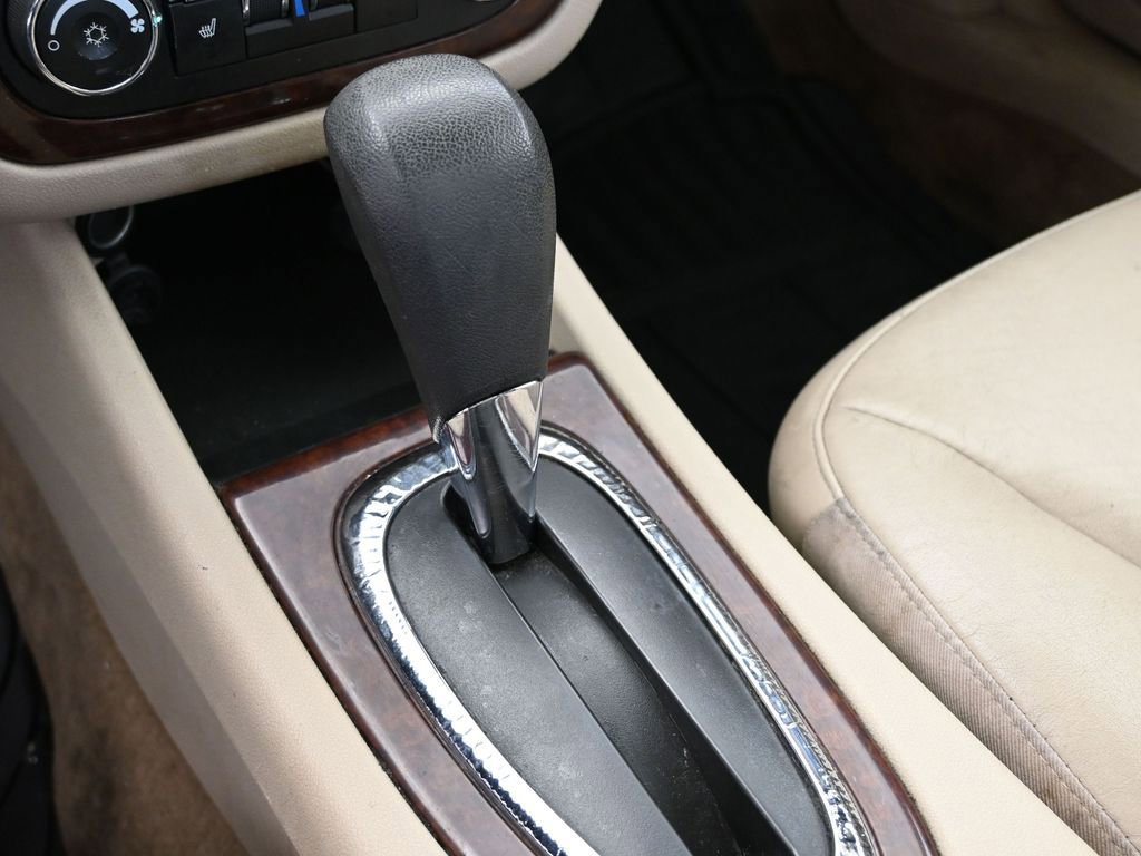 Used 2011 Chevrolet Impala LT w/ Luxury Edition Package FWD image 23