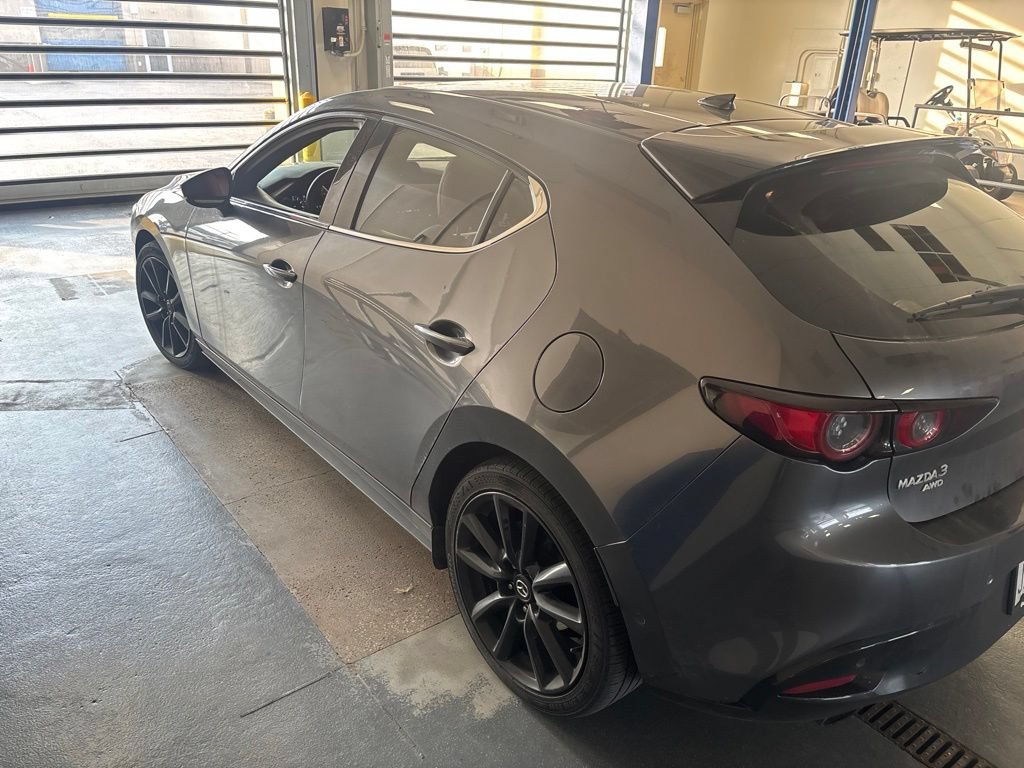 Used 2021 MAZDA MAZDA3 Hatchback w/Premium Plus Pkg AWD/4WD image 7