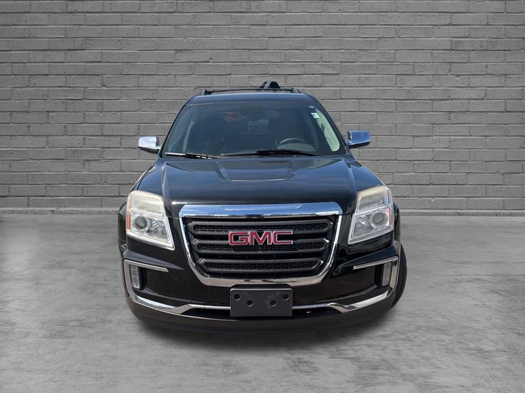Used 2017 GMC Terrain SLE w/ Chrome Edition AWD/4WD image 2
