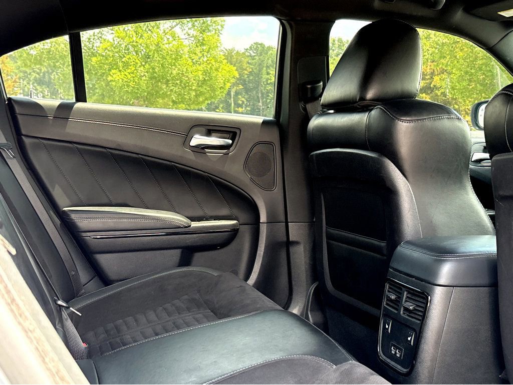 Used 2022 Dodge Charger R/T w/ Daytona Edition Group RWD image 10