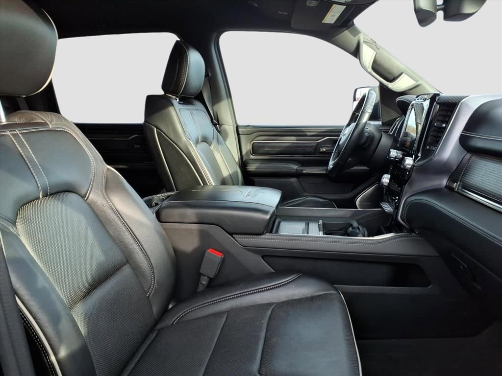 Used 2020 RAM 1500 Limited w/ Black Appearance Package image 10